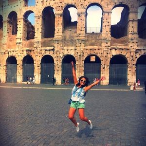 Meet your Posher, Rattana